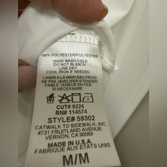 Pleione White Split-Neck Flowing Blouse - Picture 3 of 4